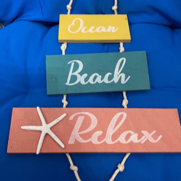 Christmas Tree Shop Beach Themed Decoration Ocean Beach Relax One In Stock - Picture 12 of 12